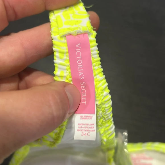 Victoria’s Secret Women’s Neon‎ Yellow & White 2 Piece Bikini Medium/ 34C NWOT - Picture 10 of 10